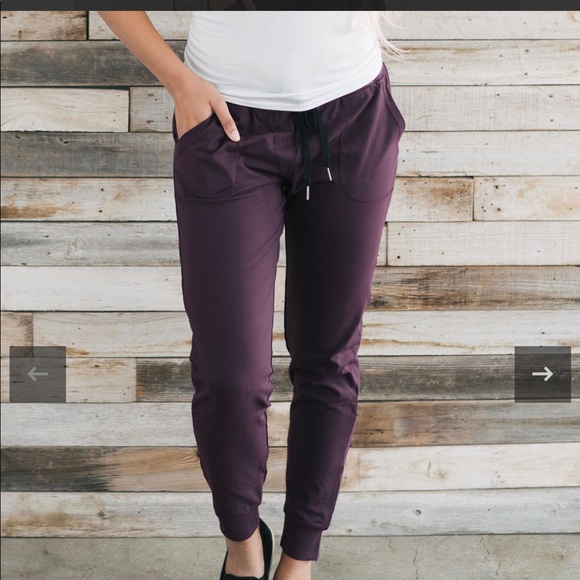 ZYIA Pants - Zyia plum unwind jogger size medium